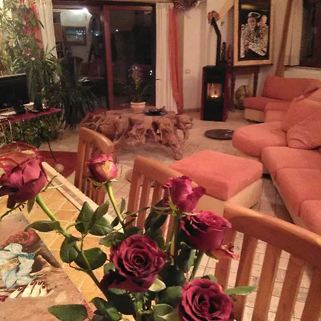 Casa D' Artista Bed & Breakfast 4*